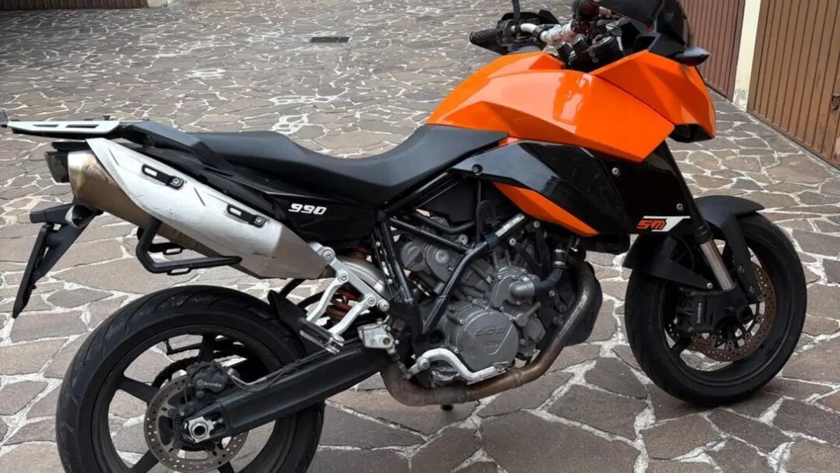 KTM 990 Supermoto R (2012 - 13)  (6)