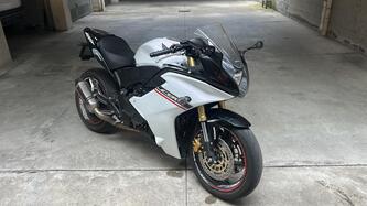 Honda CBR 600 F (2011 - 13) usata