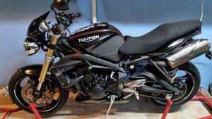 Triumph Street Triple (2007 - 12) 