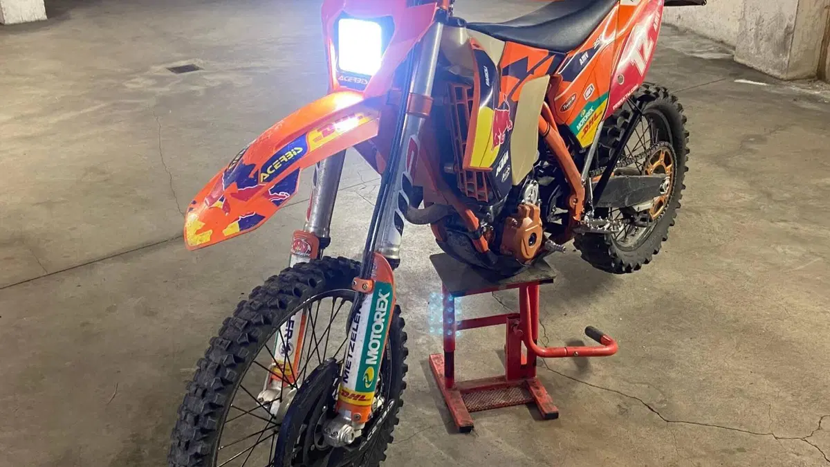 KTM 350 EXC-F Six Days (2013)  (4)