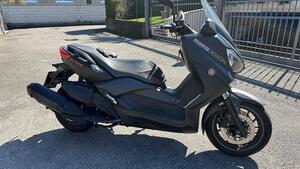 Yamaha X-Max 400 Momodesign (2014 - 16) 
