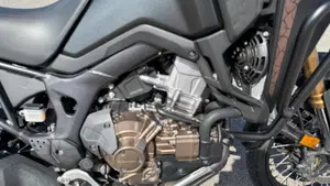 Honda Africa Twin CRF 1000L DCT Desert Track (2019 - 20)  (5)