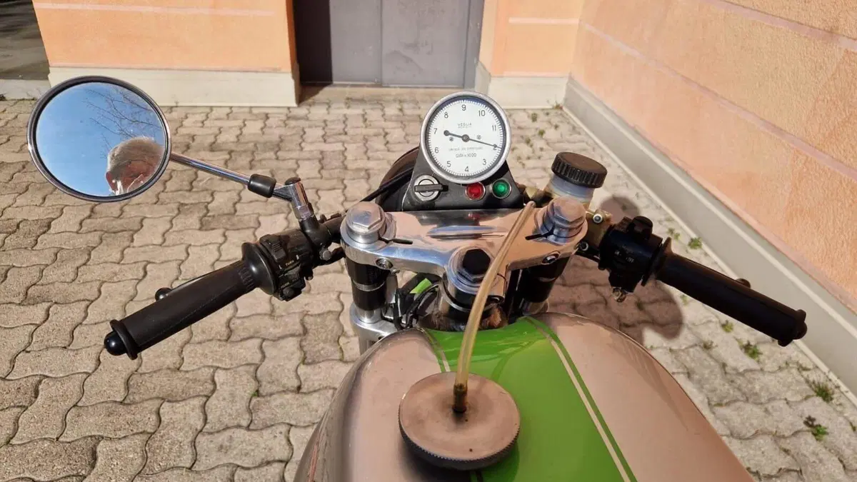 Kawasaki   (3)