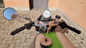 Kawasaki   (3)