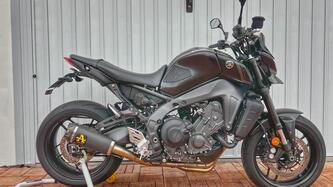 Yamaha MT-09 (2021 - 23) usata