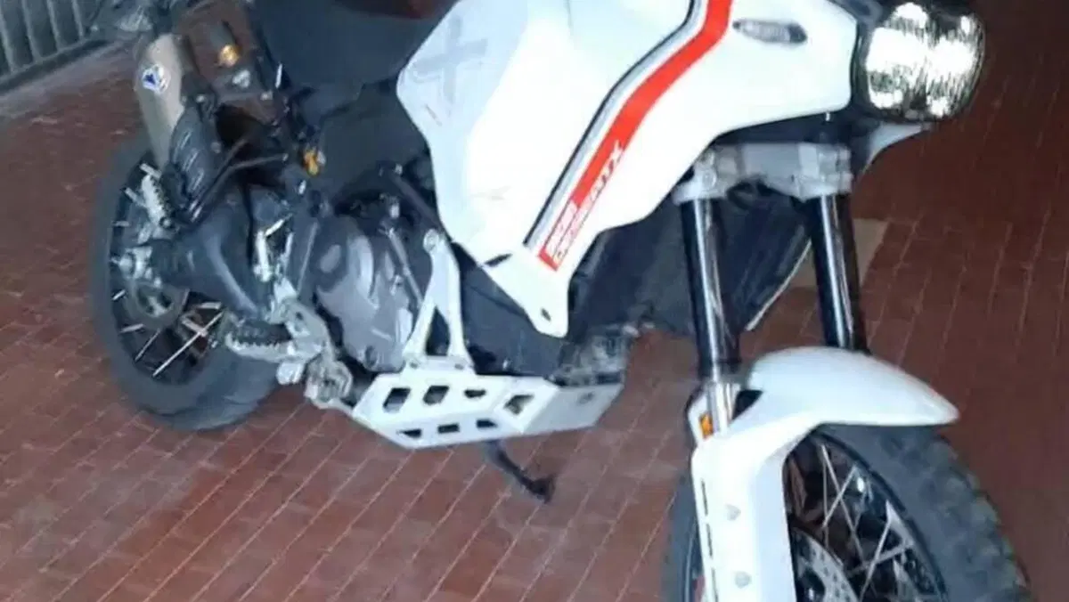 Ducati DesertX (2022 - 25)  (4)