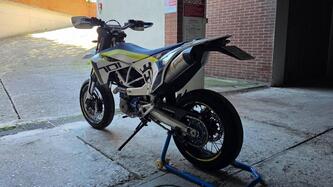 Husqvarna 701 Supermoto (2017 - 19) usata
