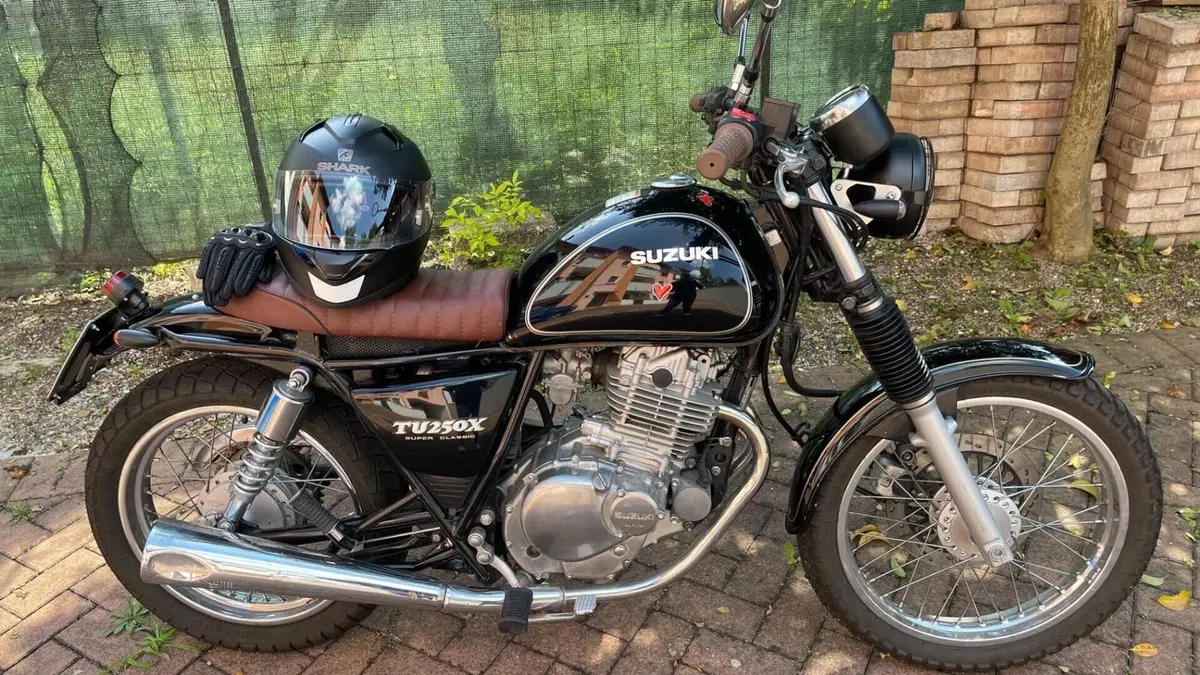 Suzuki  