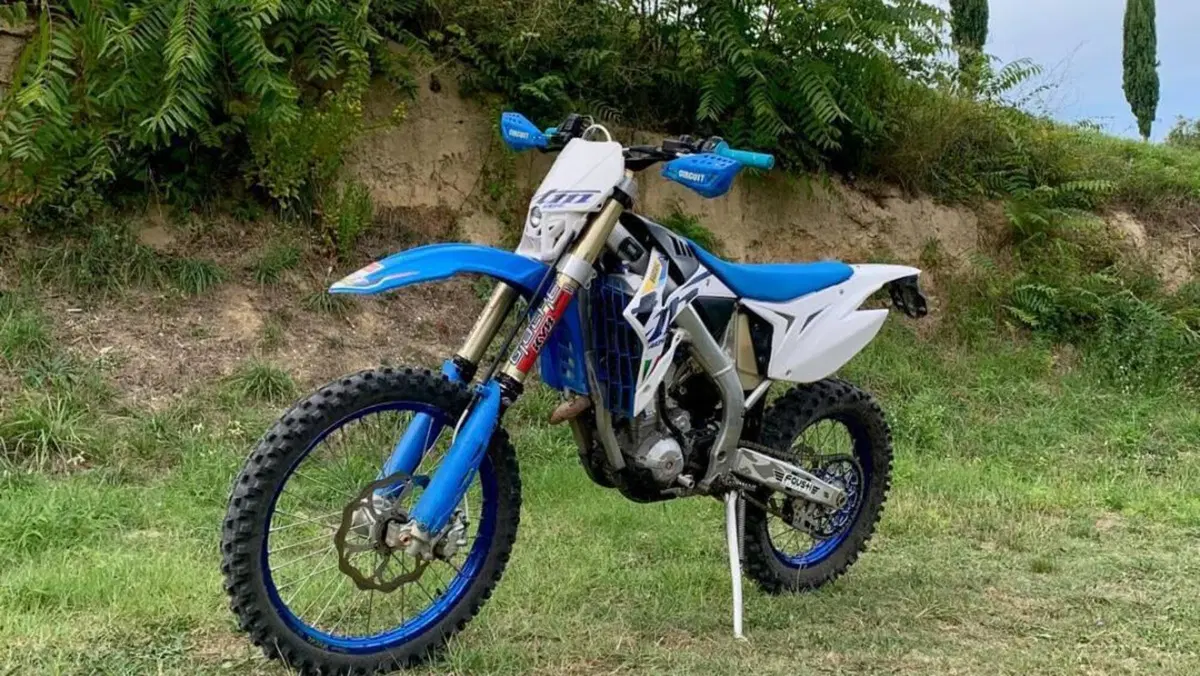 Tm Moto EN 300 Fi ES (2018)  (3)
