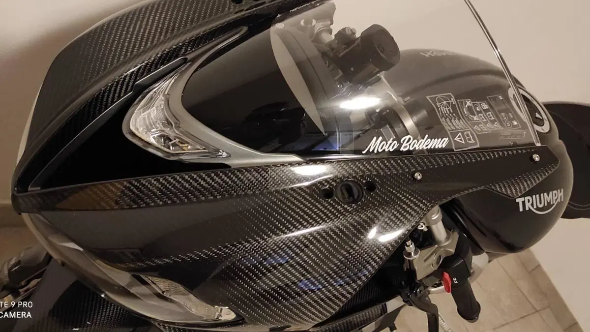 Triumph Daytona 765 Moto2 (2019 - 20)  (12)