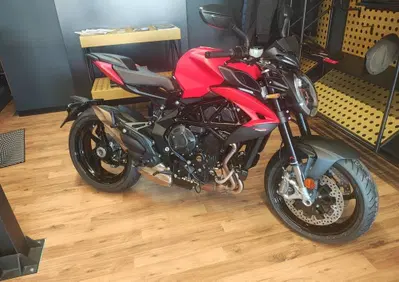 MV Agusta Brutale 800 R (2023 - 25) - Annuncio 9966839