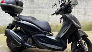 Piaggio Beverly 350 ABS (2016 - 20) 