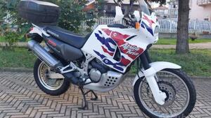 Honda Africa Twin XRV 750 (1996 - 02) 
