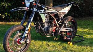 Fantic Motor XMF 125 Motard Performance 4t (2021 - 22) 