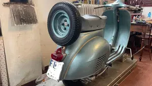 Vespa   (2)