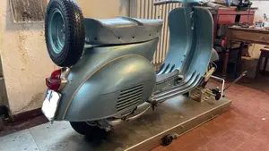 Vespa   (3)