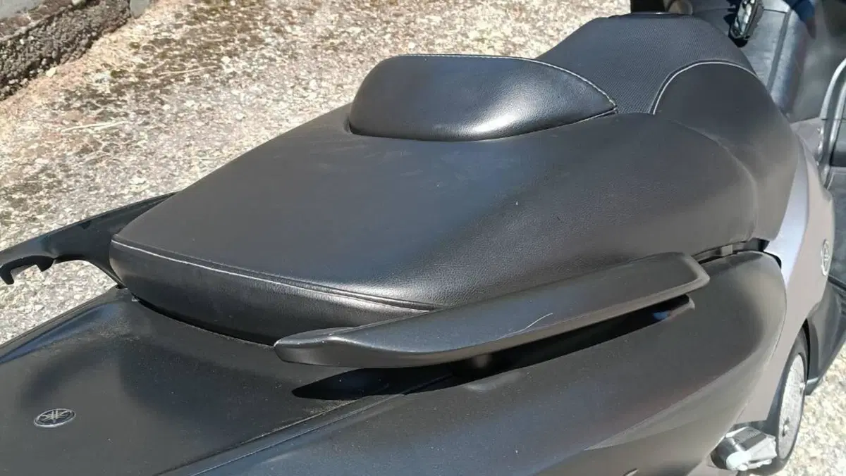 Yamaha T-Max 500 Black Max (2006 - 07)  (2)