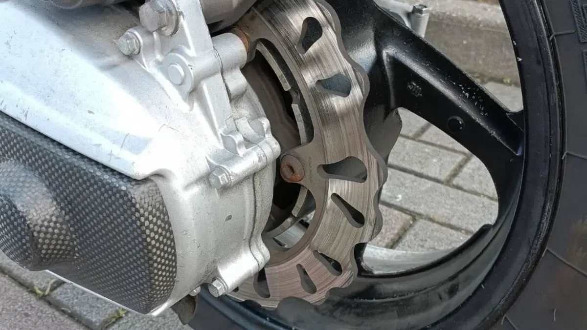 Yamaha T-Max 500 Black Max (2006 - 07)  (3)