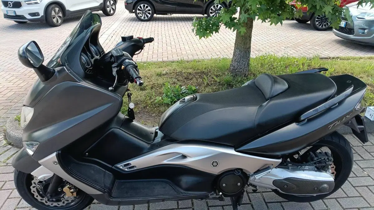 Yamaha T-Max 500 Black Max (2006 - 07)  (15)