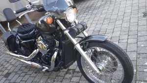 Honda VT 750S Shadow Black Spirit  (6)