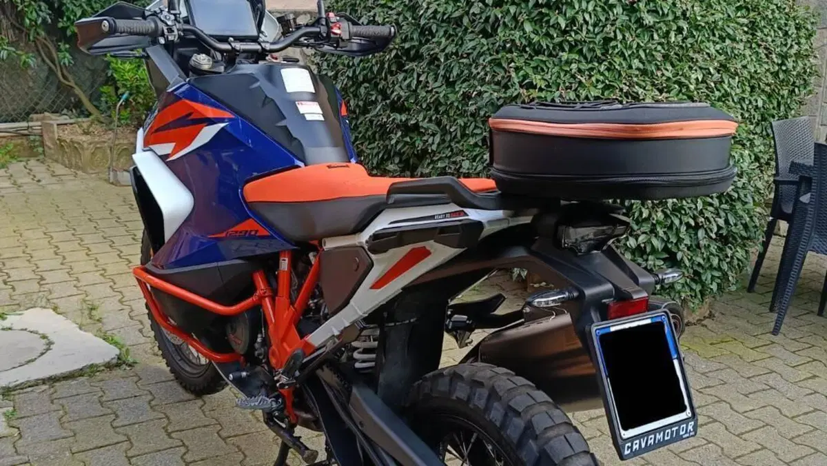 KTM 1290 Super Adventure R (2021)  (4)