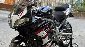 Suzuki SV 650 (2006 - 11) usata