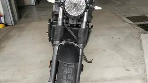Yamaha XSR 700 ABS (2016 - 20)  (3)