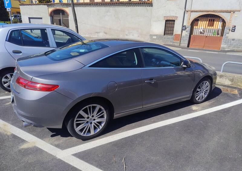 Renault Laguna Coupé 2.0 dCi 180CV 4Control