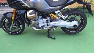 Moto Guzzi V100 Mandello S (2022 - 24) 