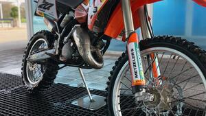 KTM 125 EXC (2003 - 04) 