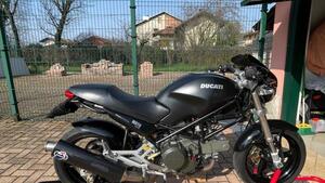 Ducati Monster 600 Dark (1998 - 01) 