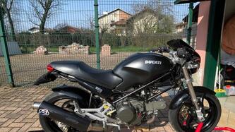Ducati Monster 600 Dark (1998 - 01)