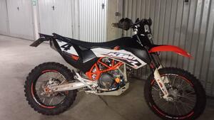 KTM 690 Enduro R (2009 - 11) 