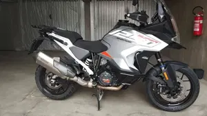 KTM 1290 Super Adventure S (2022 - 25)  (5)