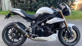 Triumph Speed Triple 1050 ABS (2011 - 15)