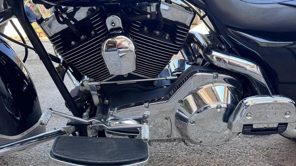 Harley-Davidson 1450 Road King Classic (2006 - 07) - FLHRCI  (2)