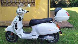 Vespa GTS 300 Super Hpe (2018 - 19) 