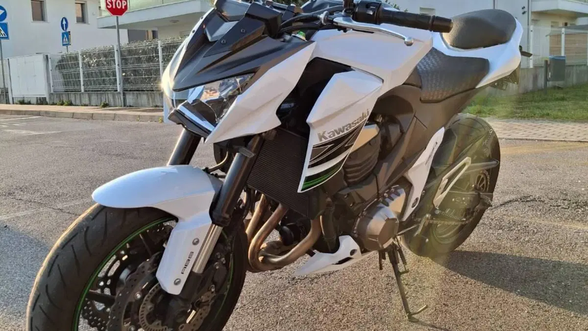 Kawasaki Z 800 ABS (2012 - 16)  (5)