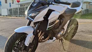 Kawasaki Z 800 ABS (2012 - 16)  (5)
