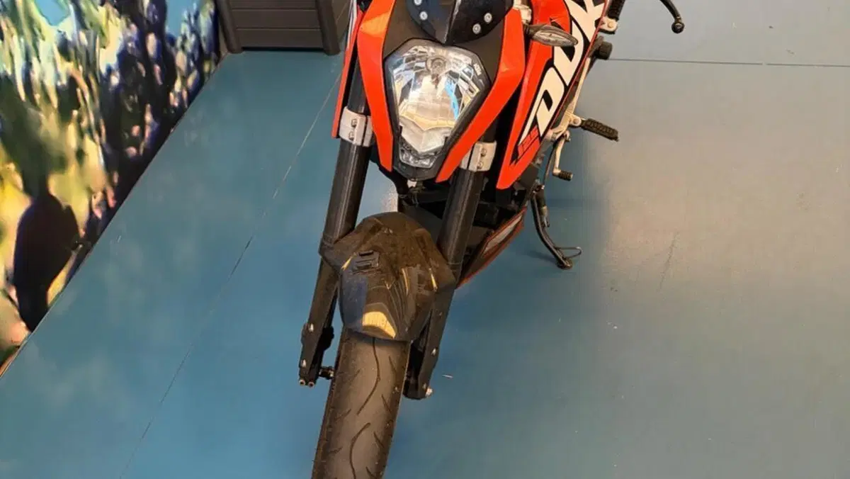 KTM 125 Duke ABS (2013 - 16)  (2)