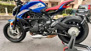 MV Agusta Dragster 800 RR SCS America (2023 - 25)  (2)
