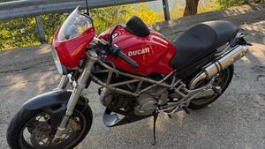 Ducati Monster 620 I.E (2002) 