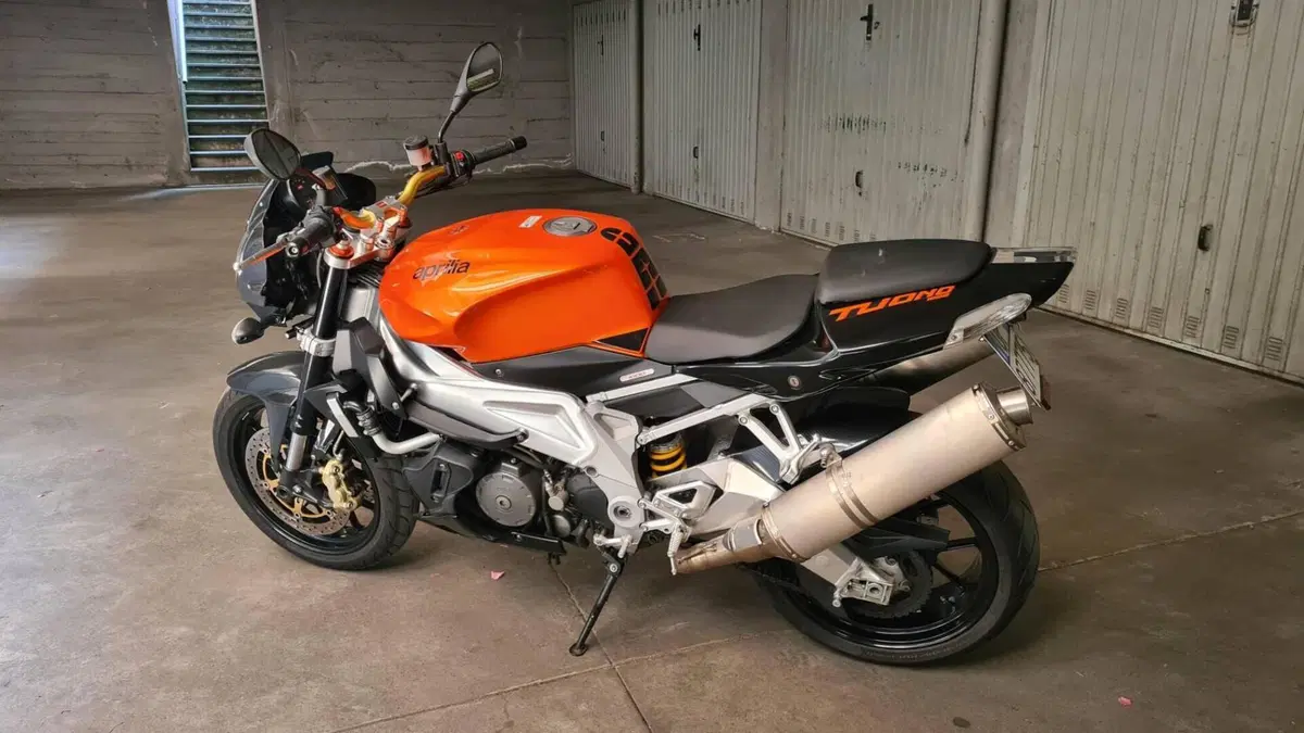 Aprilia Tuono 1000 R (2006 - 10) 