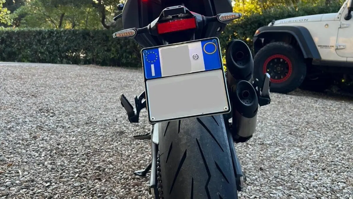 Ducati Monster 937 (2021 - 25)  (5)