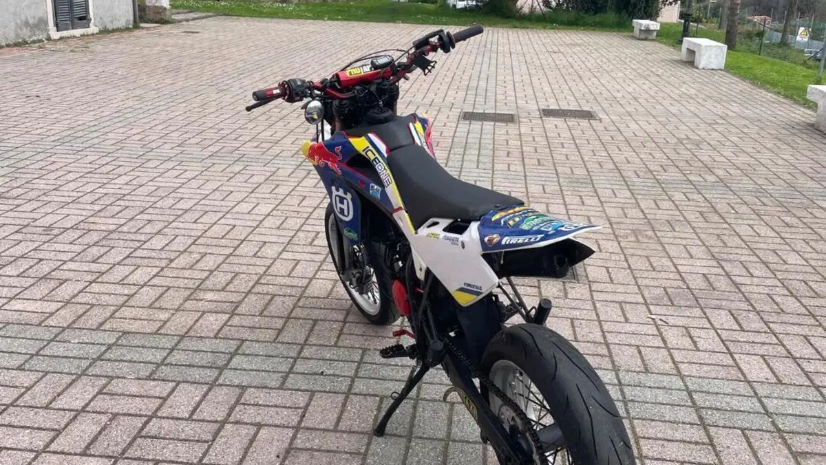 Husqvarna SM 125 (2009)  (5)
