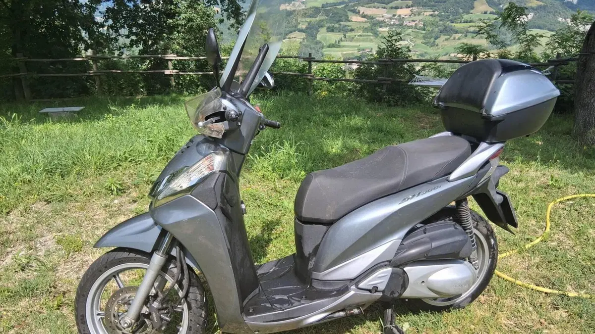 Honda SH 300 i ABS (2011 - 13) 