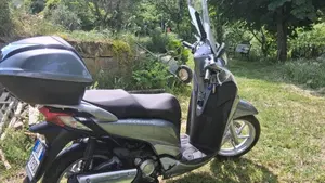 Honda SH 300 i ABS (2011 - 13)  (3)
