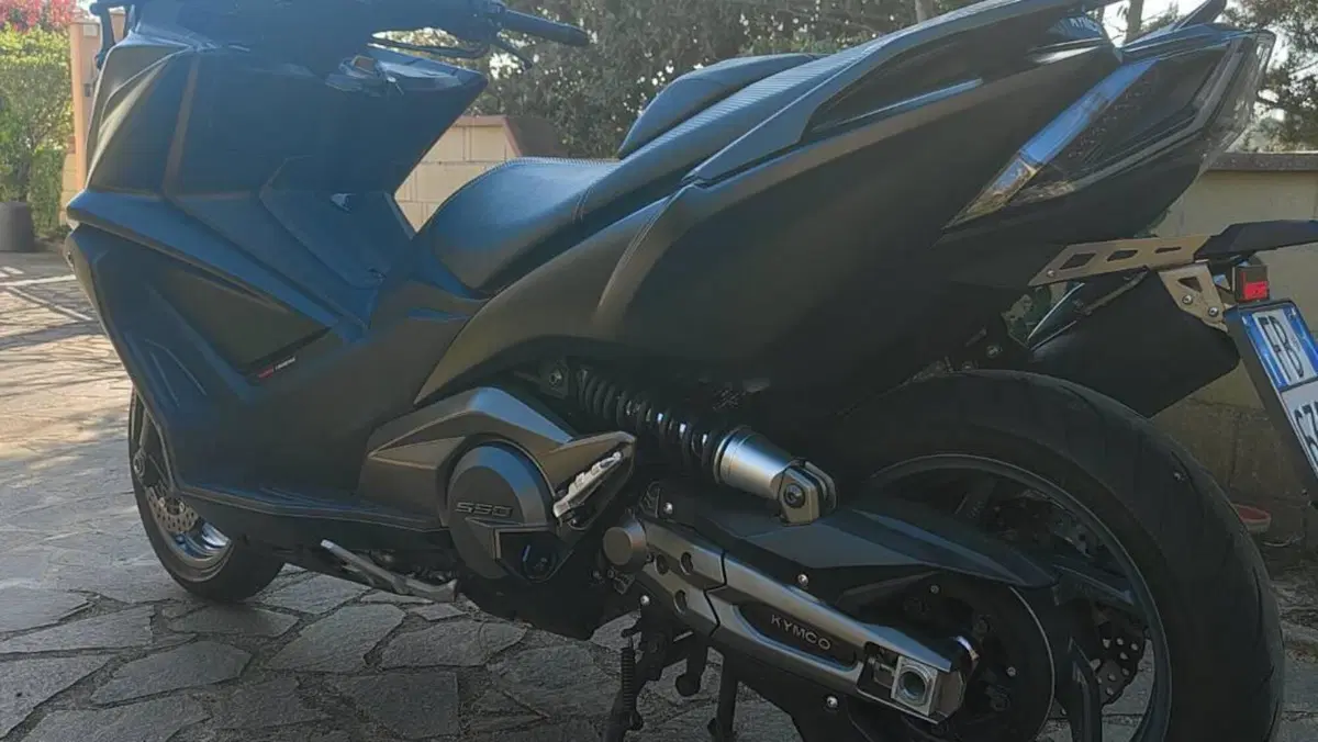 Kymco AK 550 ETS (2021 - 26)  (6)