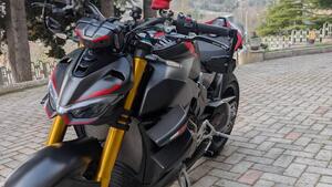Ducati Streetfighter V4 1100 S (2021 - 22) 