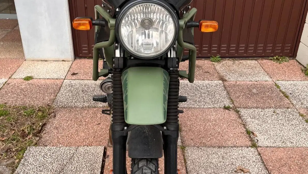 Royal Enfield Himalayan 411 (2021 - 24)  (3)